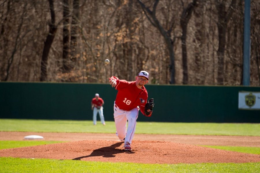 Junior+Kyle+Griffin+throws+out+a+pitch+during+a+game+against+Drury+University+at+the+USI+Baseball+Fields.+Griffin+is+a+transfer+student+who+previously+played+two+seasons+at+Wabash+Valley+College+and+spent+a+season+with+the+University+of+Houston.+