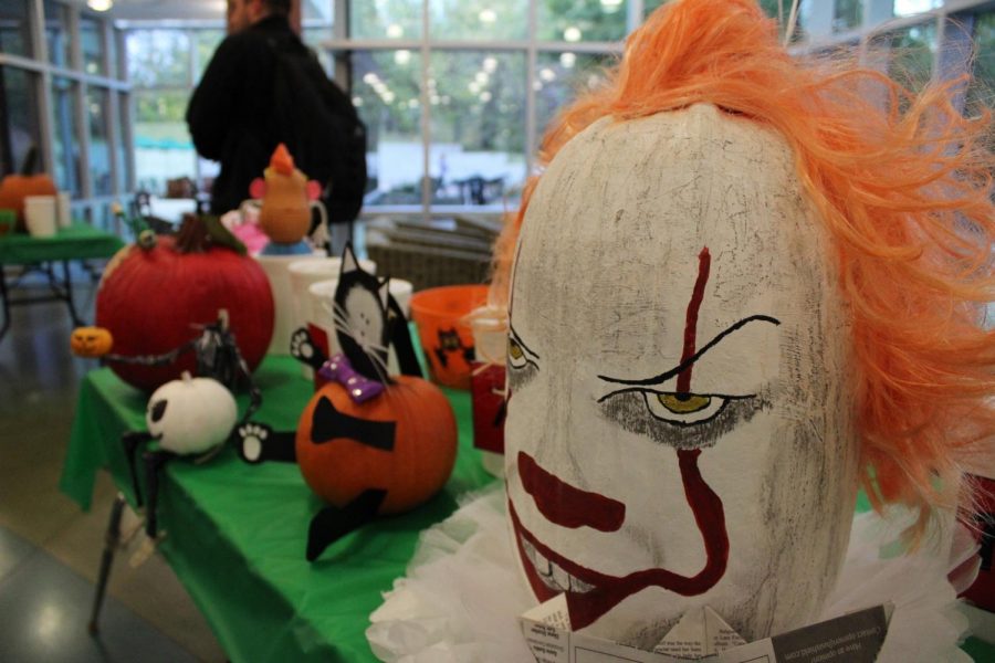 Staff Council hosted the second annual pumpkin carving contest Friday afternoon. The pumpkins were displayed in the University Center Breezeway, allowing students and faculty to vote on their favorite one. 