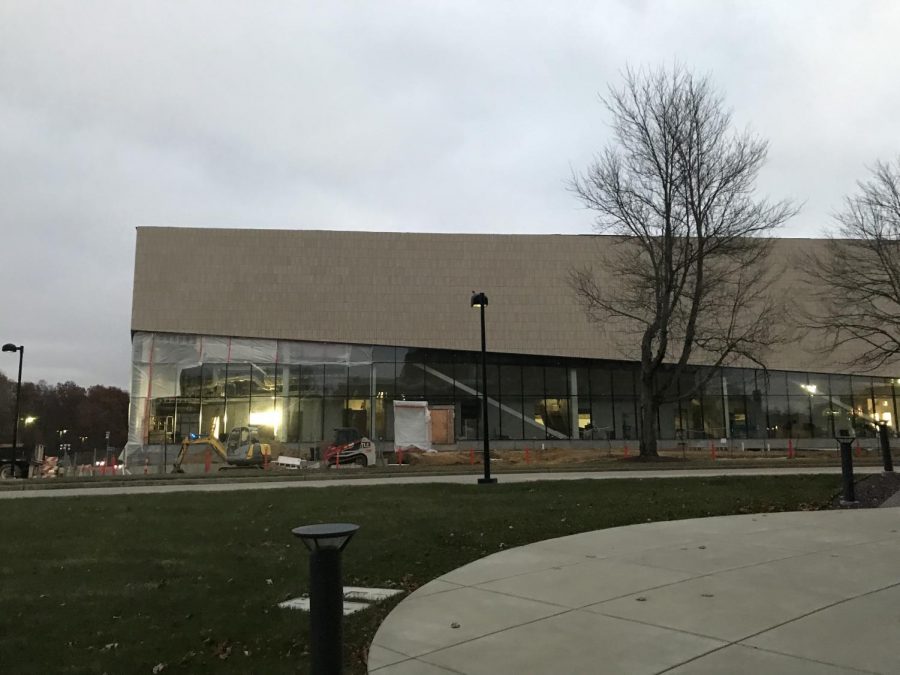 After a series of pushbacks, the university’s newly upgraded arena has an anticipated completion of spring 2019, construction project manager Gary Burgdorf said.