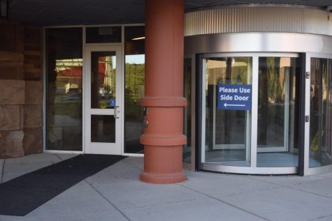 Setbacks delay revolving door removal