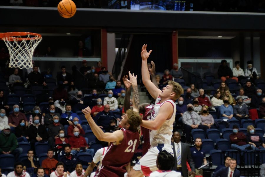 UIndy makes a basket breaking past USIs defence.  