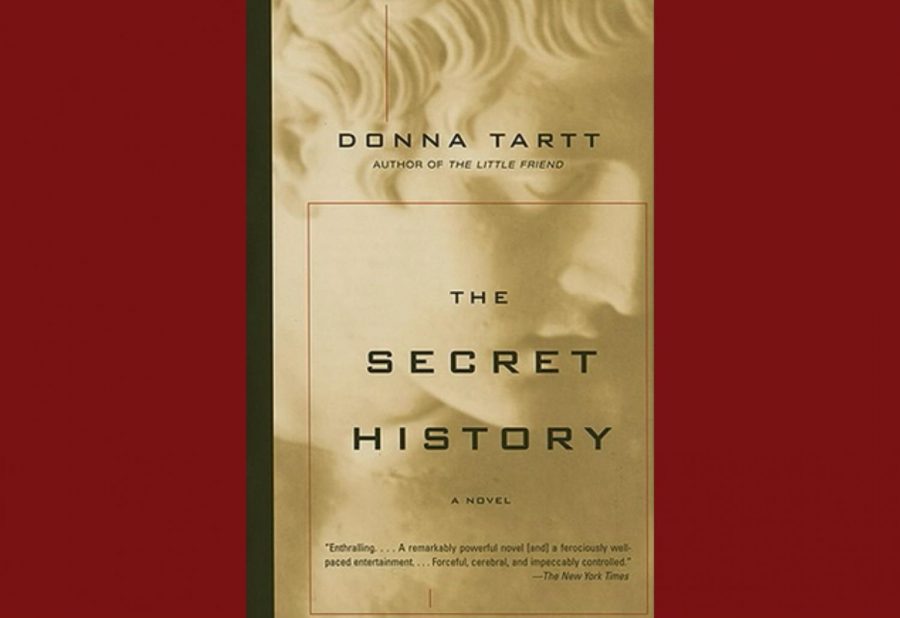 Cover+art+for+%E2%80%9CThe+Secret+History%E2%80%9D+by+Donna+Tartt.+The+1992+novel+follows+a+group+of+friends+who+are+attempting+to+cover+up+their+murder.+