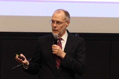 Daniel Goebel, dean and professor of marketing at State University of New York College, presents April 20 in Forum 3 as a dean candidate for the Romain College of Business. Goebel was the second RCOB dean candidate to present to students, faculty and staff.
