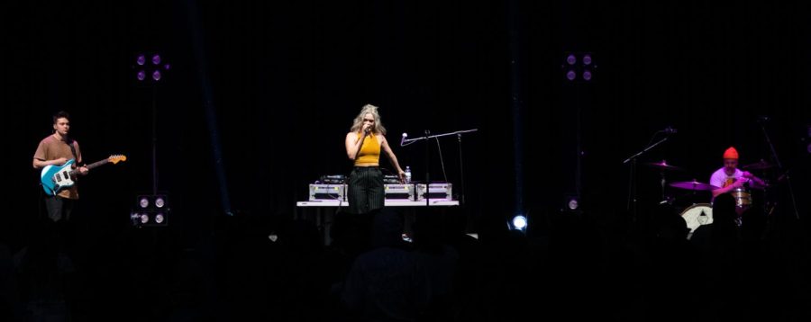 Krigaré talks to the audience about her battle with cancer at the Springfest 2022 Concert.