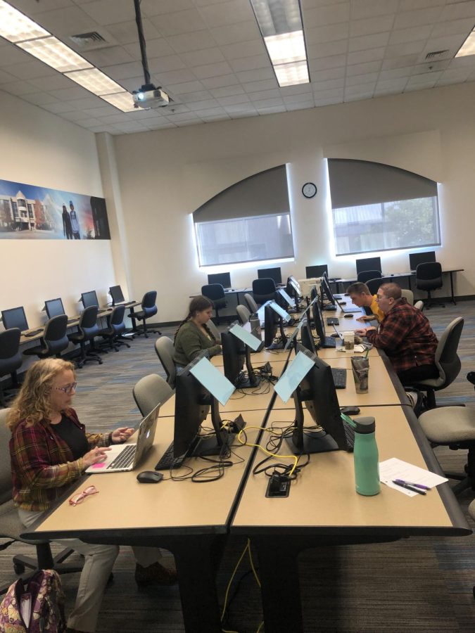 Students attend a Write Together meeting in Lab A of the David L. Rice Library Tuesday. The Write Together meetings were created for students to write an entire novel by the end of November for National Novel Writing Month. (Photo by Alyssa DeWig)