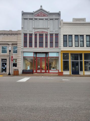 The New Harmony Gallery of Contemporary Art features a collection titled "Hodge Podge" created by USI's Art Club. The gallery has been available for viewing in the NHGCA since Jan. 31 and will remain open through Feb. 25. (Photo courtesy of Tonya Lance)