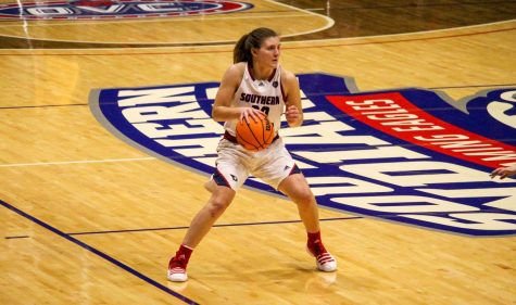 Vanessa Shafford, sophomore guard, dribbles on the court at the women's basketball game Thursday in the Screaming Eagles Arena.