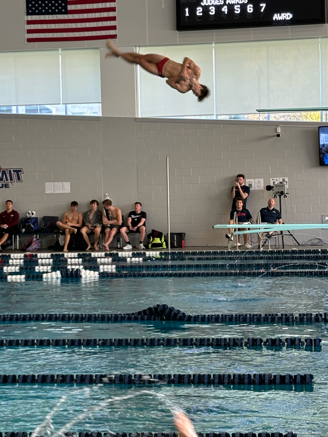 Analysis: Swim and dive drop meet against tough opponent Bellarmine ...