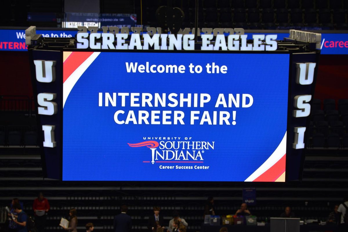 Liberty Arena was filled with students from 1 to 5 p.m. Wednesday, Feb. 18 for the spring Internship and Career Fair. (Photo by Cade Smithson)