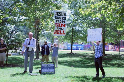 Evangelists draw crowd to USI’s free speech zone